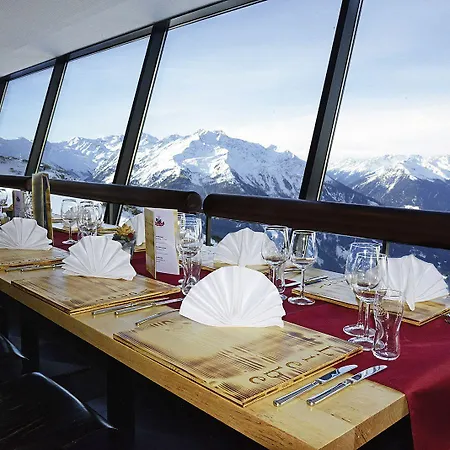 Venet Gipfelhuette 赞姆斯