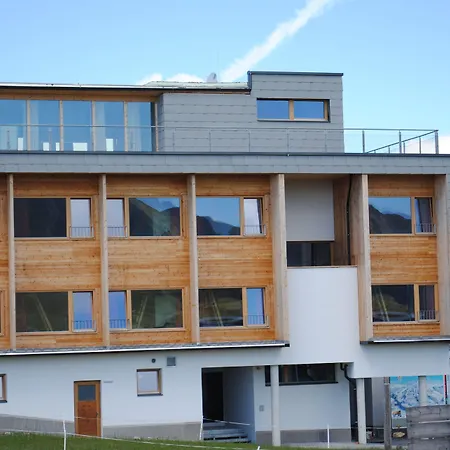 Venet Gipfelhuette Zams