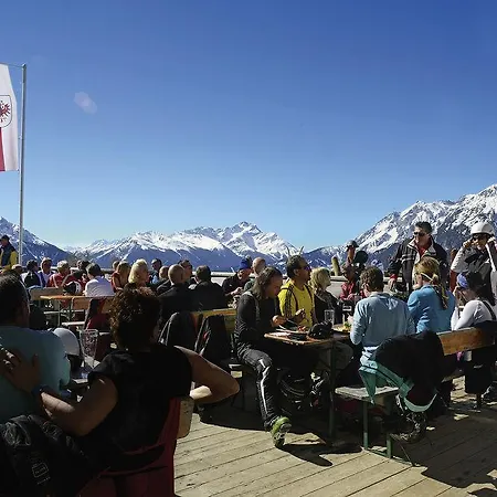 Venet Gipfelhuette 3* Zams