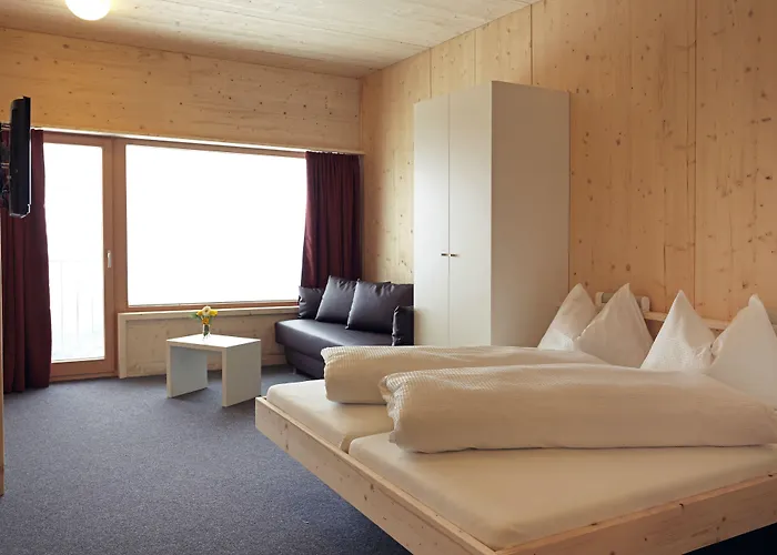 Venet Gipfelhütte 3* Zams