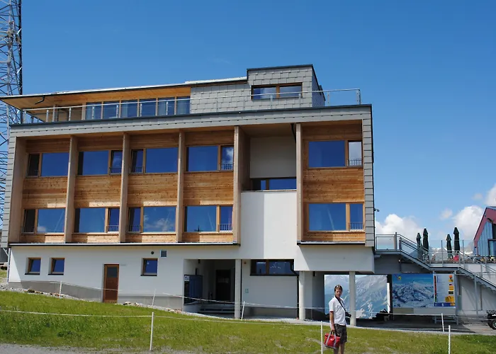 Venet Gipfelhütte 3* Zams