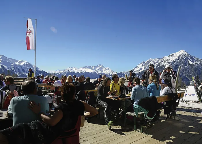 Venet Gipfelhütte Gasthof 3*