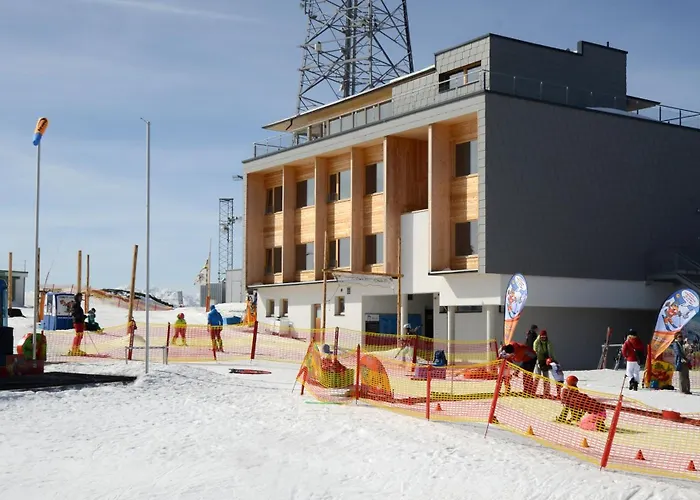 Venet Gipfelhütte Gasthof 3*